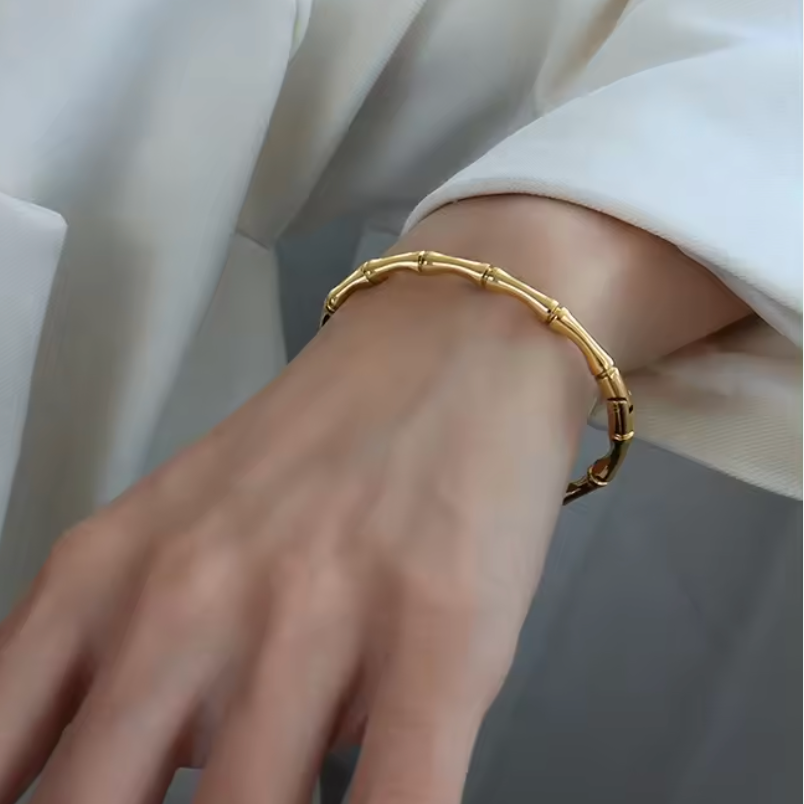 Daphne Bangle