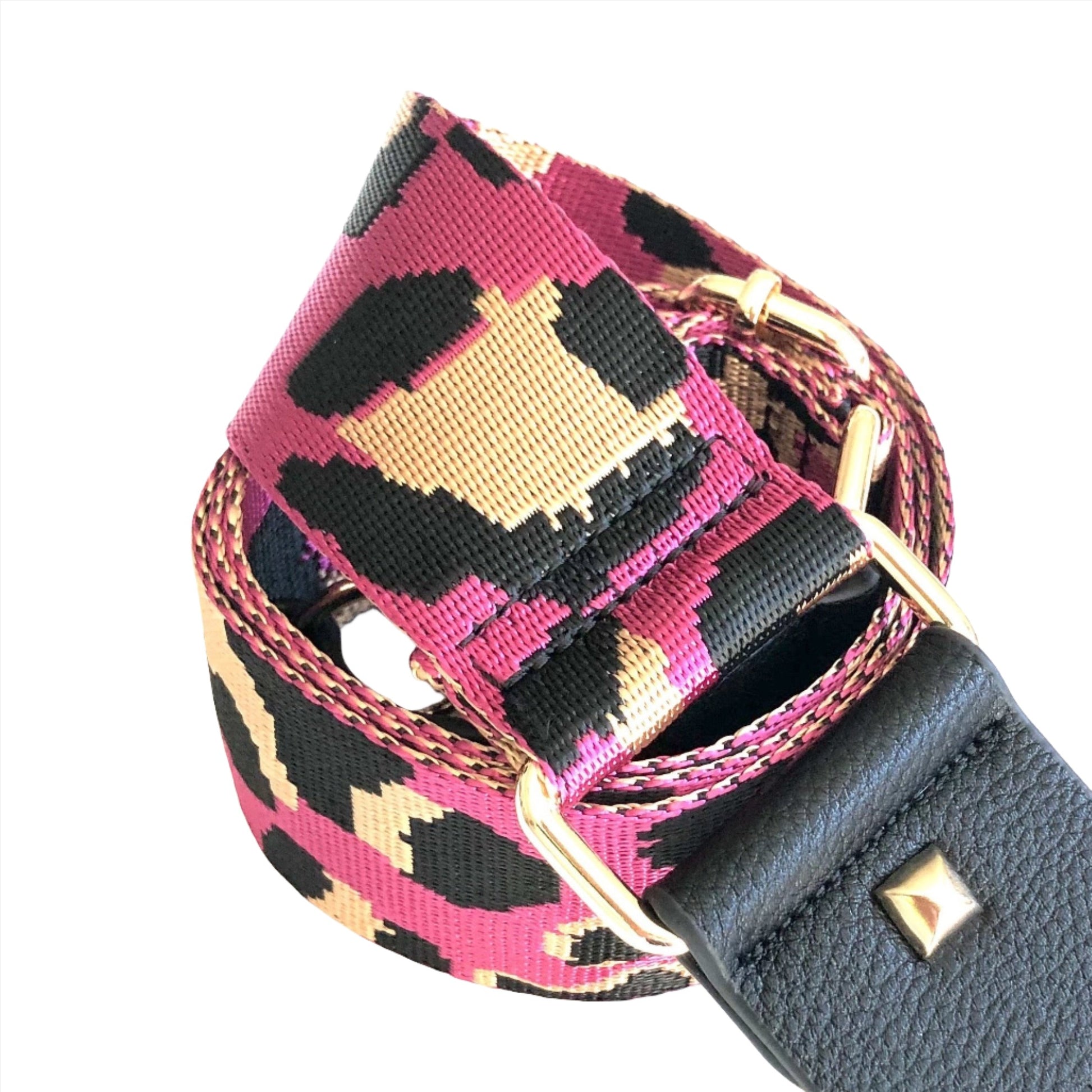 Jinxie bag strap, close up of Leopard hot pink